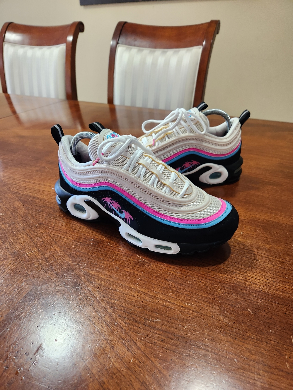 Nike Air Max 97 Miami Edition Size 8 Women Great Condition
